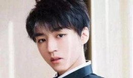 王俊凯爆料娱乐圈,独家爆料，带你走进明星真实生活